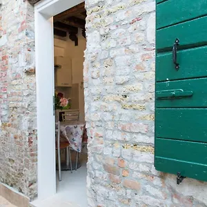 Marco Antonio Flat In -cannaregio District Near Sinagogue , Venice Italy